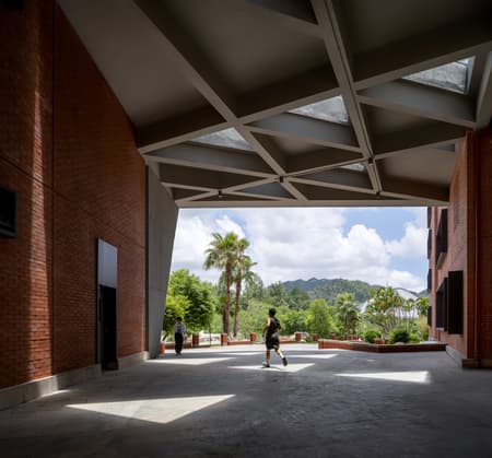 Yuanbo Building, Hub of Art Teachers